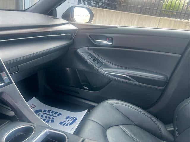 2021 Toyota Avalon XLE