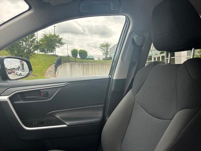 2021 Toyota RAV4 Hybrid LE