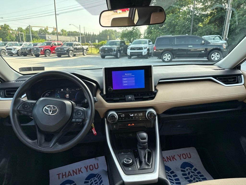2023 Toyota RAV4 Hybrid LE