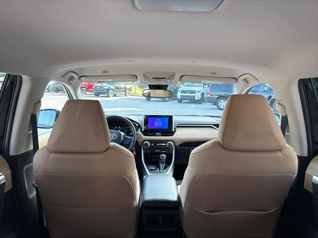 2023 Toyota RAV4 Hybrid LE