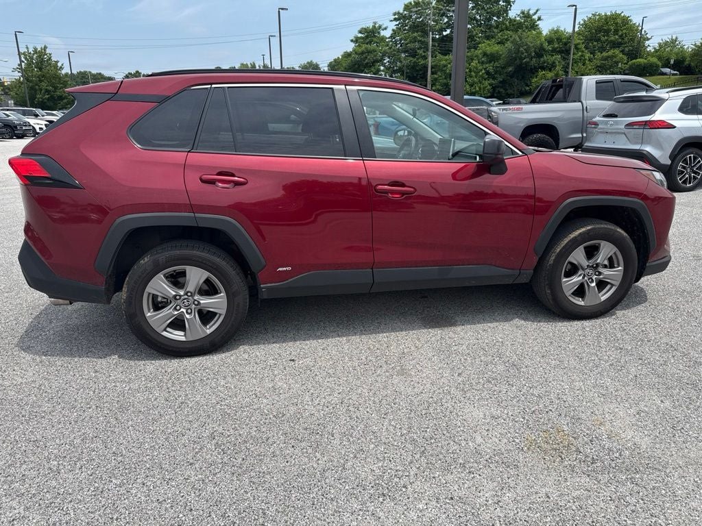 2025 Toyota RAV4 Hybrid LE