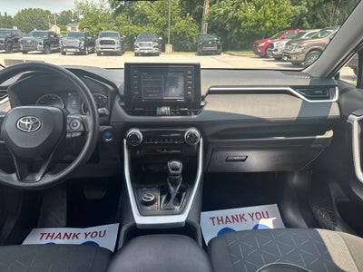2022 Toyota RAV4 Hybrid XLE