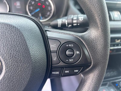 2022 Toyota RAV4 Hybrid XLE