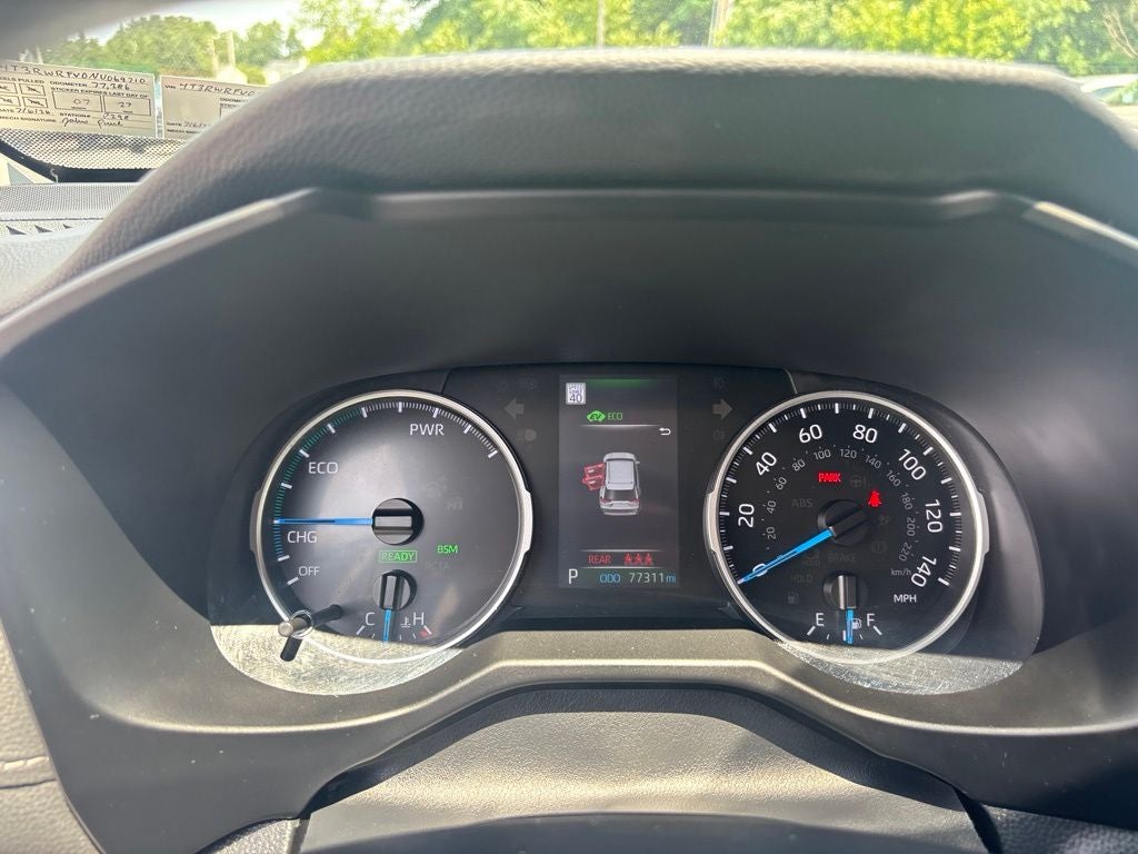 2022 Toyota RAV4 Hybrid XLE