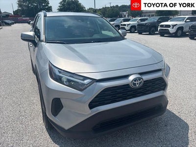 2022 Toyota RAV4 Hybrid XLE