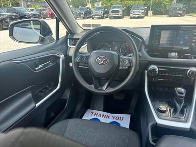 2022 Toyota RAV4 Hybrid XLE