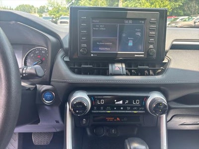2022 Toyota RAV4 Hybrid XLE