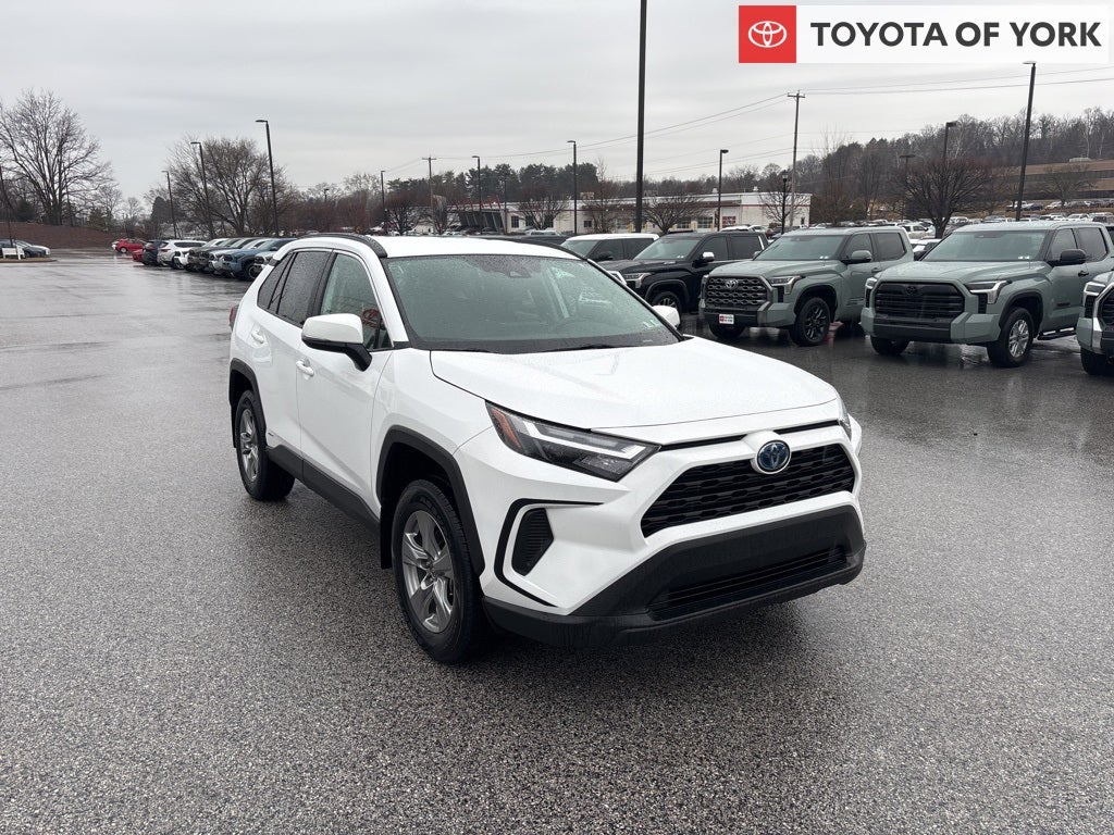 2024 Toyota RAV4 Hybrid XLE