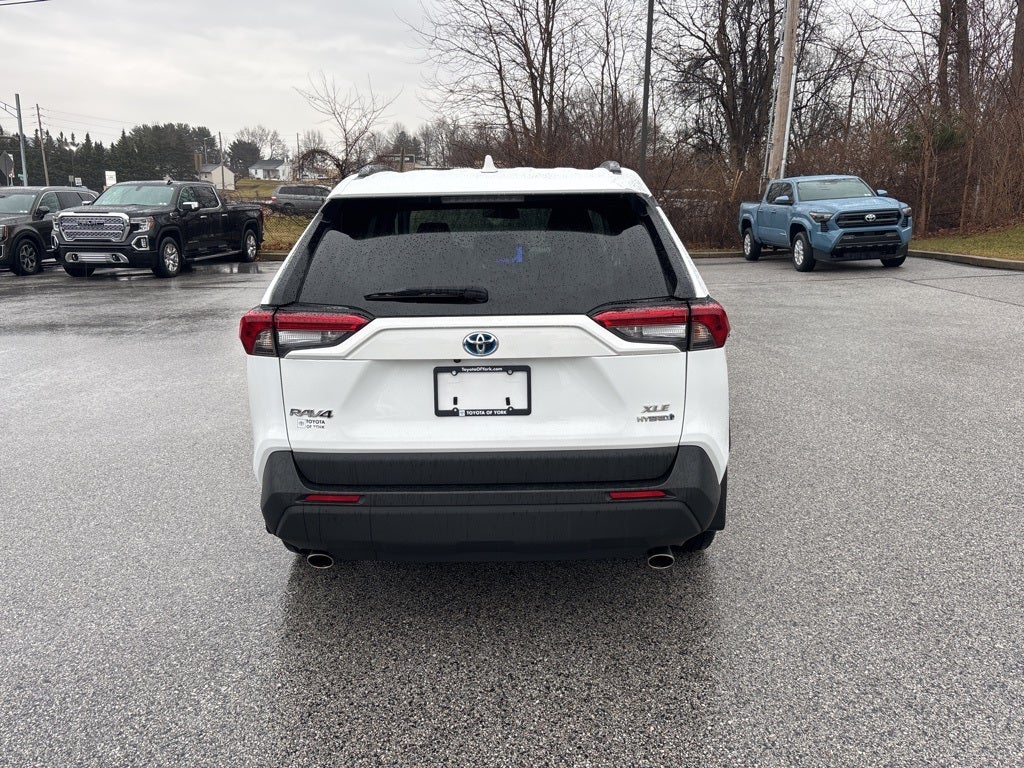 2024 Toyota RAV4 Hybrid XLE