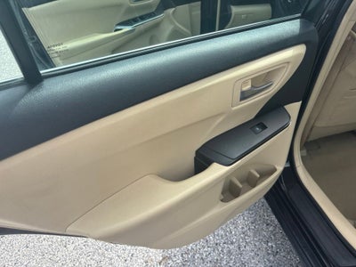 2016 Toyota Camry LE