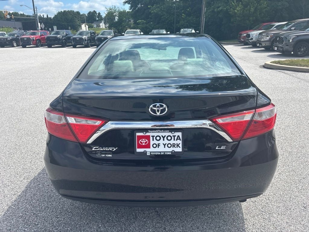 2016 Toyota Camry LE