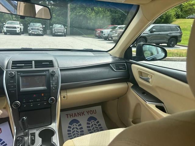 2016 Toyota Camry LE