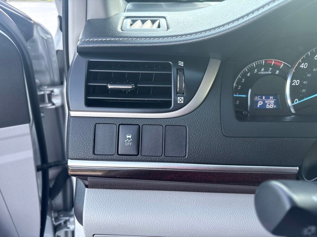 2014 Toyota Camry XLE