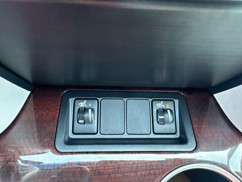 2014 Toyota Camry XLE
