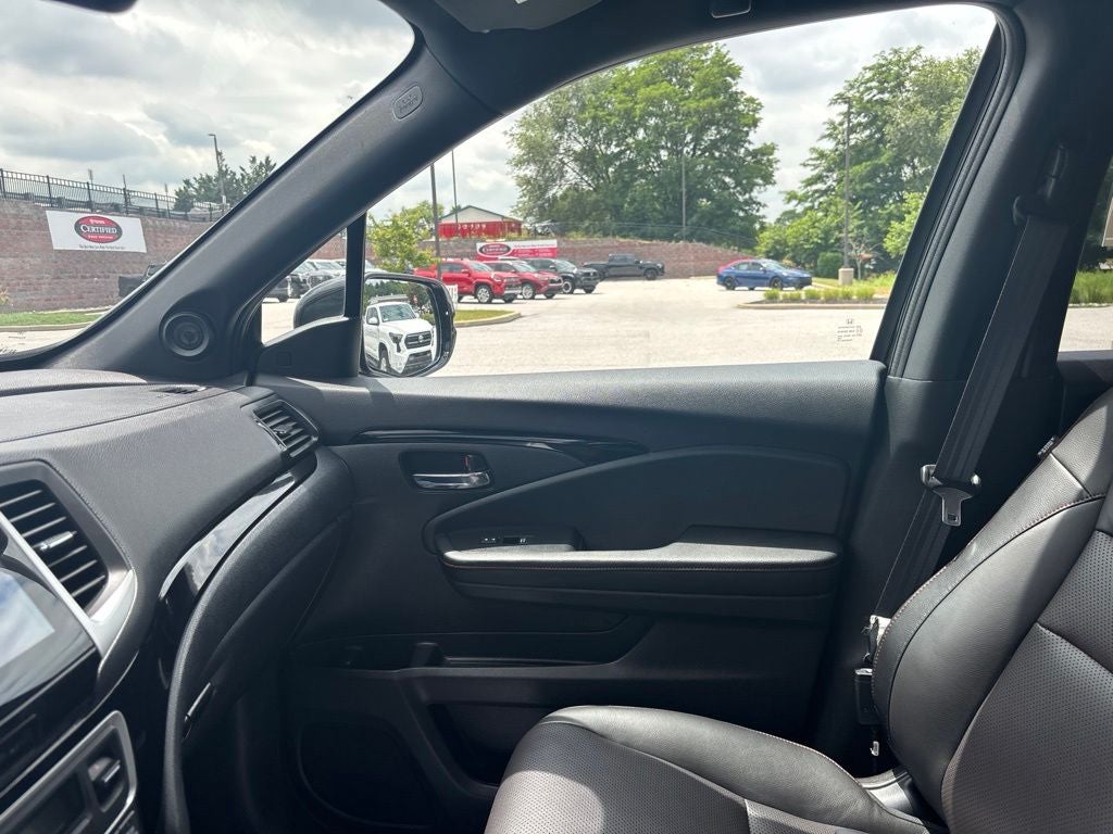 2020 Honda Ridgeline Black Edition