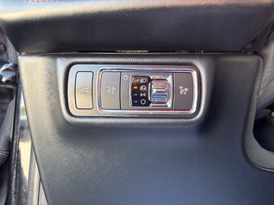 2023 Lincoln Aviator Livery Premium