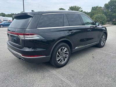 2023 Lincoln Aviator Livery Premium