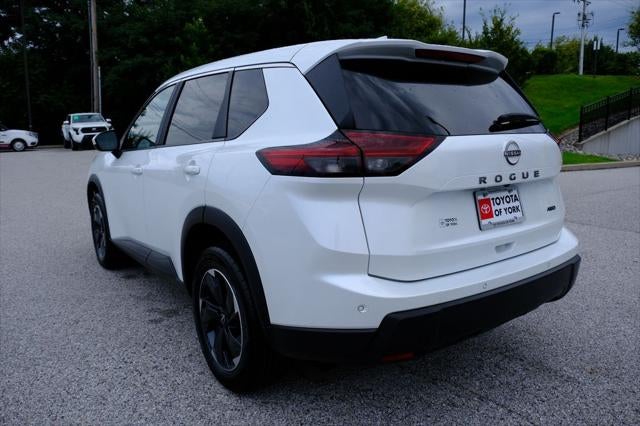 2025 Nissan Rogue SV