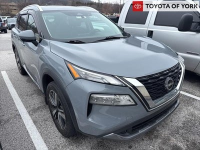 2022 Nissan Rogue SL