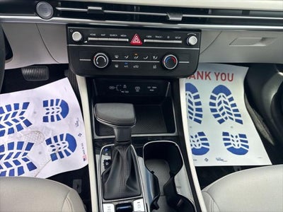 2025 Hyundai Tucson SE