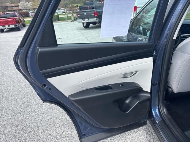 2025 Hyundai Tucson SE