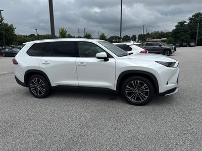 2025 Toyota Grand Highlander Hybrid MAX Platinum