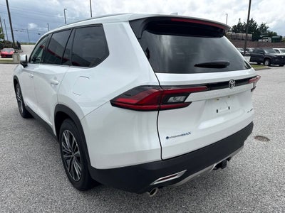 2025 Toyota Grand Highlander Hybrid MAX Platinum