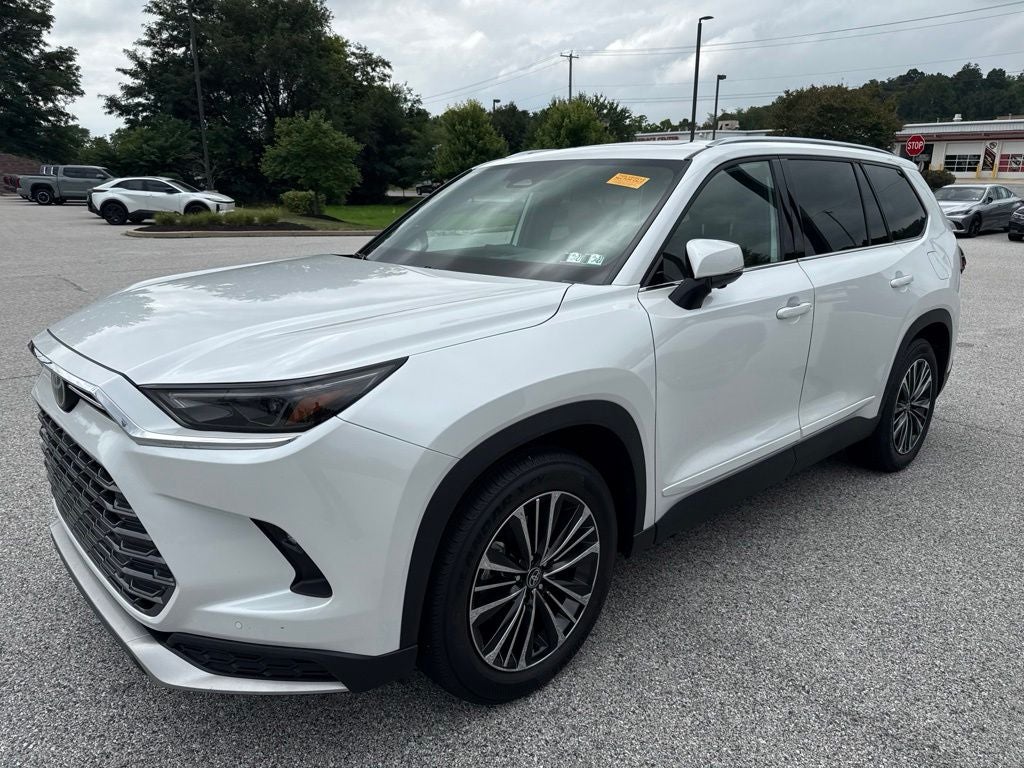 2025 Toyota Grand Highlander Hybrid MAX Platinum