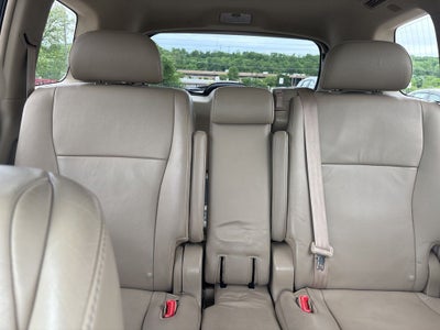 2011 Toyota Highlander SE