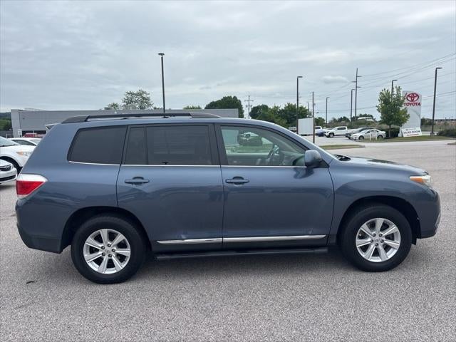 2011 Toyota Highlander SE