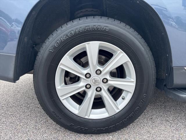 2011 Toyota Highlander SE