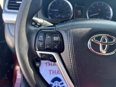 2019 Toyota Highlander LE