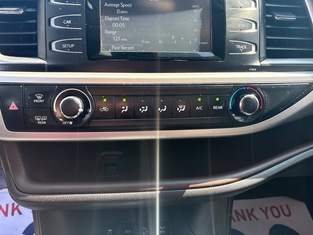 2019 Toyota Highlander LE