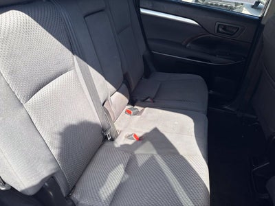 2019 Toyota Highlander LE