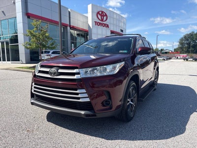 2019 Toyota Highlander LE