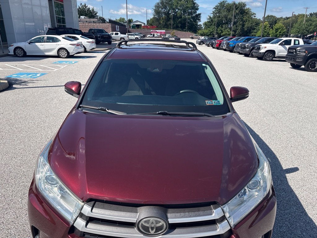 2019 Toyota Highlander LE