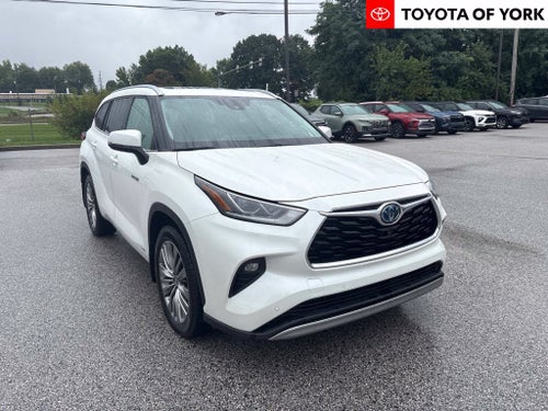 2021 Toyota Highlander Hybrid Platinum