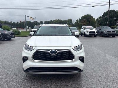 2021 Toyota Highlander Hybrid Platinum