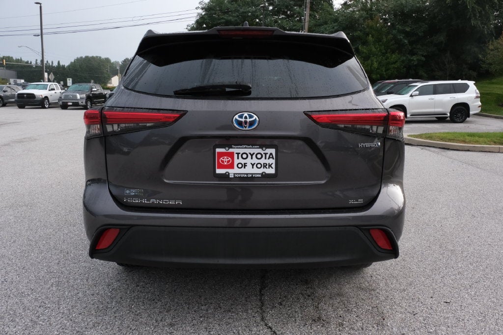 2021 Toyota Highlander Hybrid XLE
