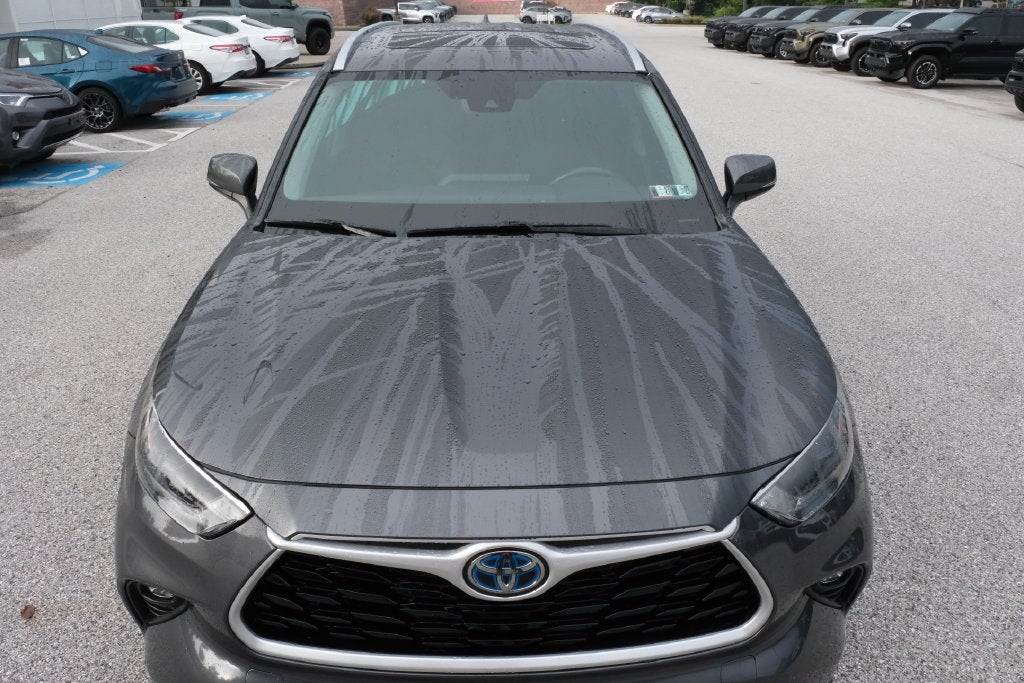 2021 Toyota Highlander Hybrid XLE
