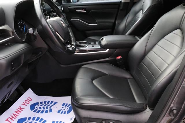 2021 Toyota Highlander Hybrid XLE