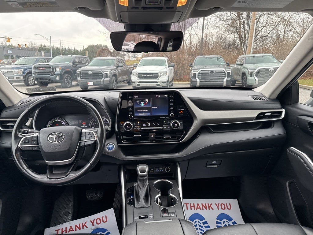 2022 Toyota Highlander Hybrid XLE