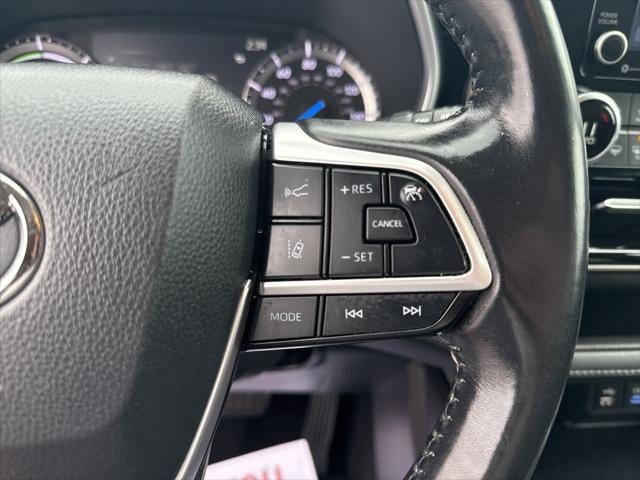 2022 Toyota Highlander Hybrid XLE