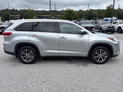 2017 Toyota Highlander XLE