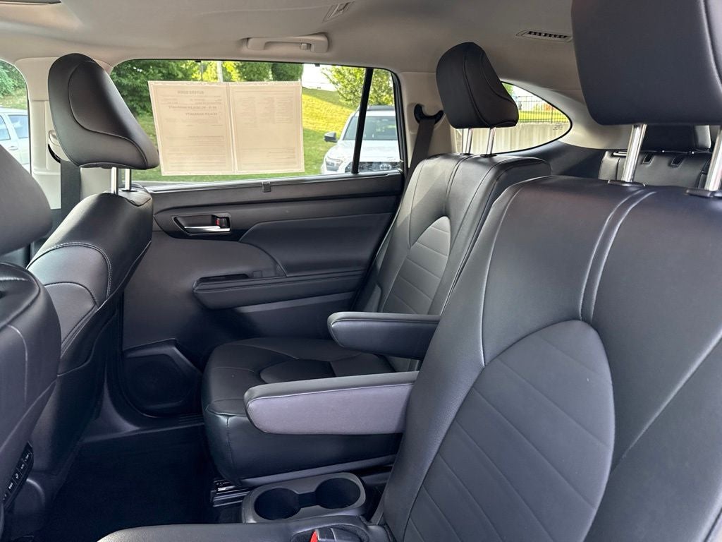 2026 Toyota Highlander Hybrid XLE