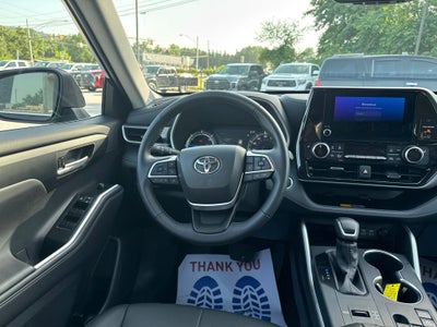 2026 Toyota Highlander Hybrid XLE