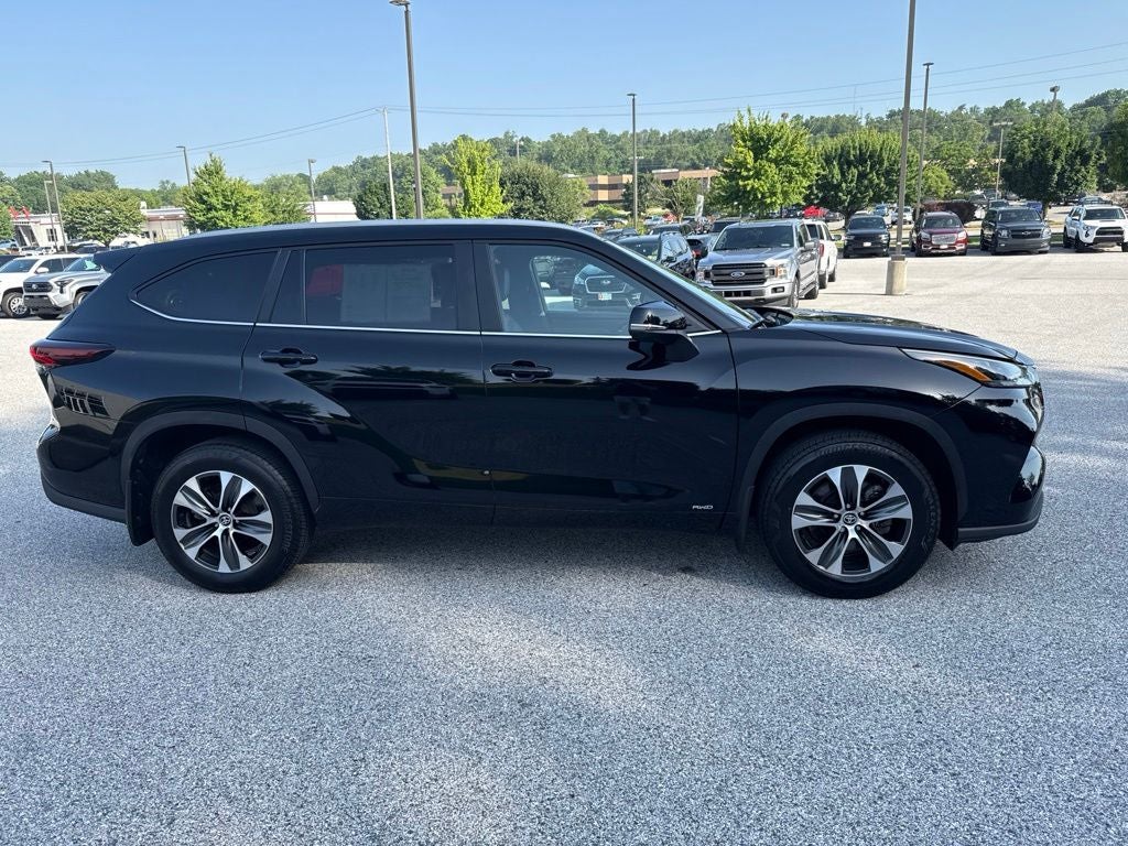 2026 Toyota Highlander Hybrid XLE