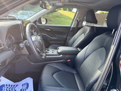 2026 Toyota Highlander Hybrid XLE