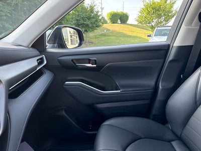 2026 Toyota Highlander Hybrid XLE
