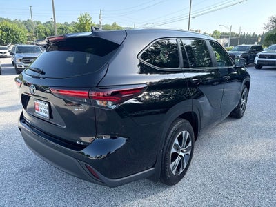 2026 Toyota Highlander Hybrid XLE